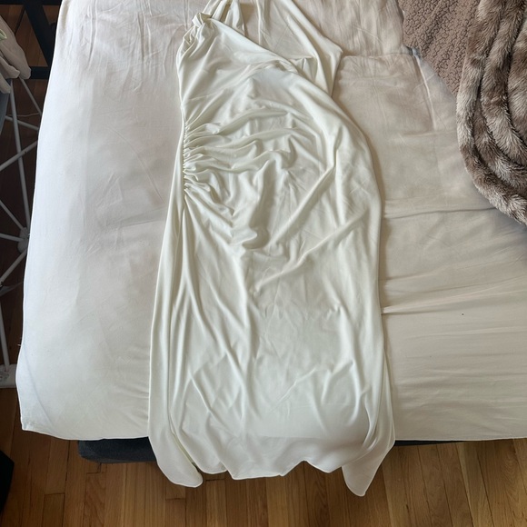 NWT Club London White Maternity Dress - Picture 4 of 6